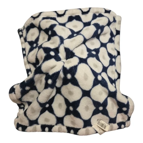 Blankets & Beyond Plush Lovey - Picture 4 of 4